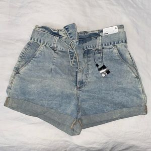Tie waist high rise shorts